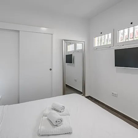Apartment Aircon River Style Pool In 200m Mareverde